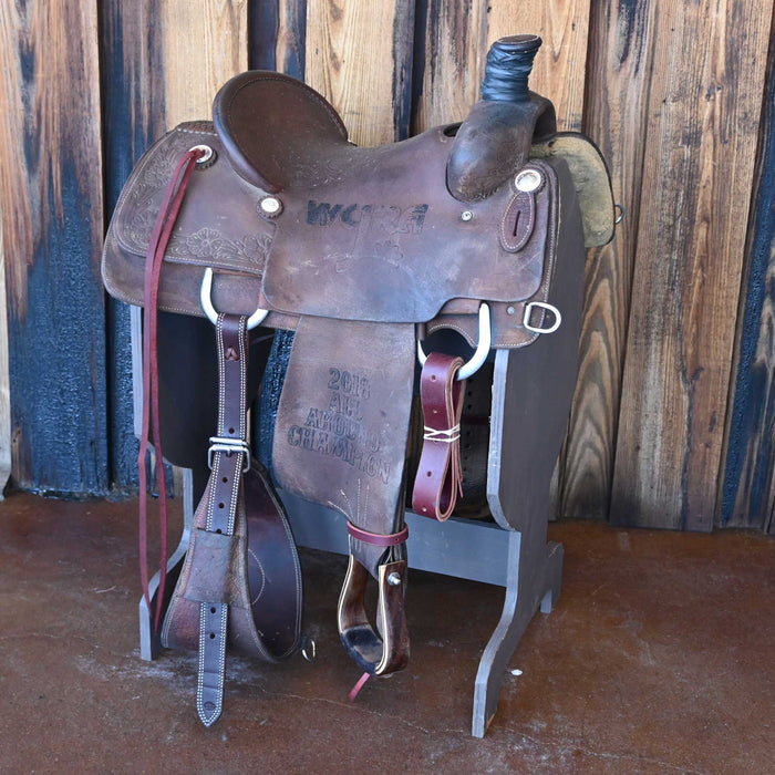 14.5" USED CACTUS TEAM ROPING TROPHY SADDLE