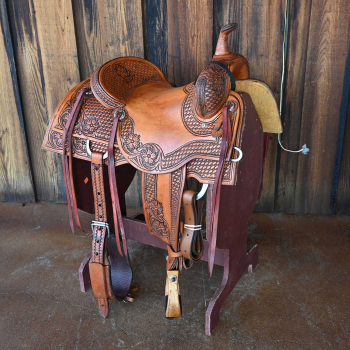 15" USED AUSTIN VALIMONT CUTTING SADDLE