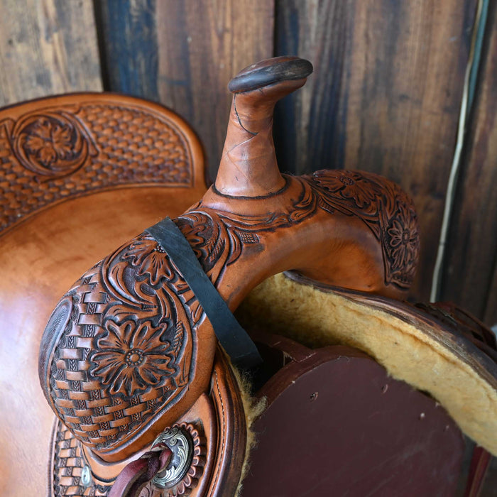 15" USED AUSTIN VALIMONT CUTTING SADDLE