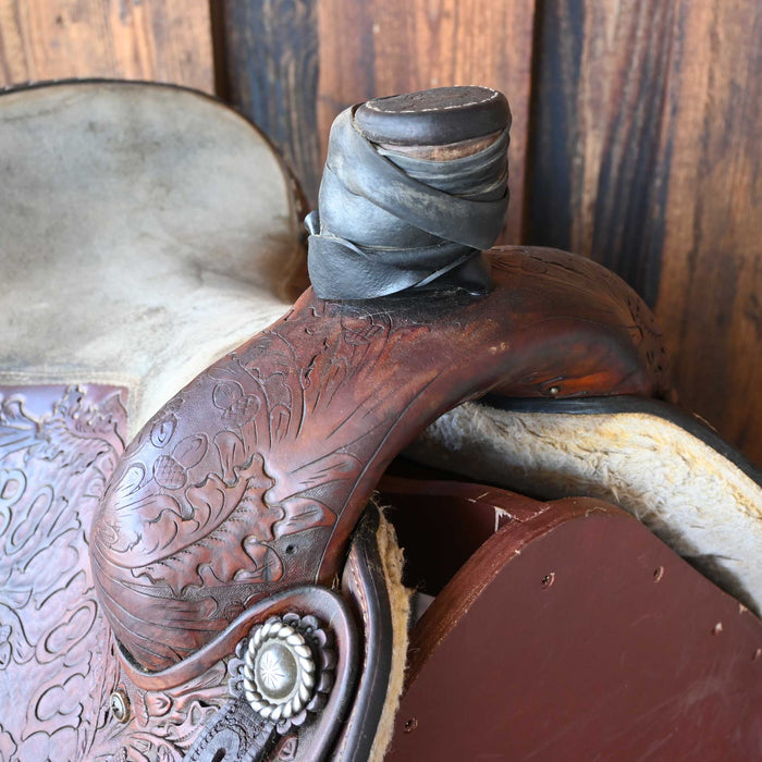 14.5" USED TWISTER TEAM ROPING SADDLE