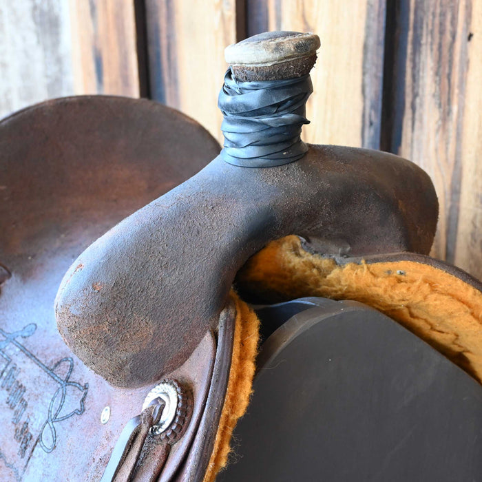 15" USED SHERIDAN TEAM ROPING TROPHY SADDLE