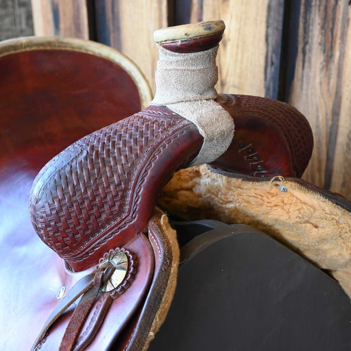 15.5" USED FOUR T RANCH SADDLE