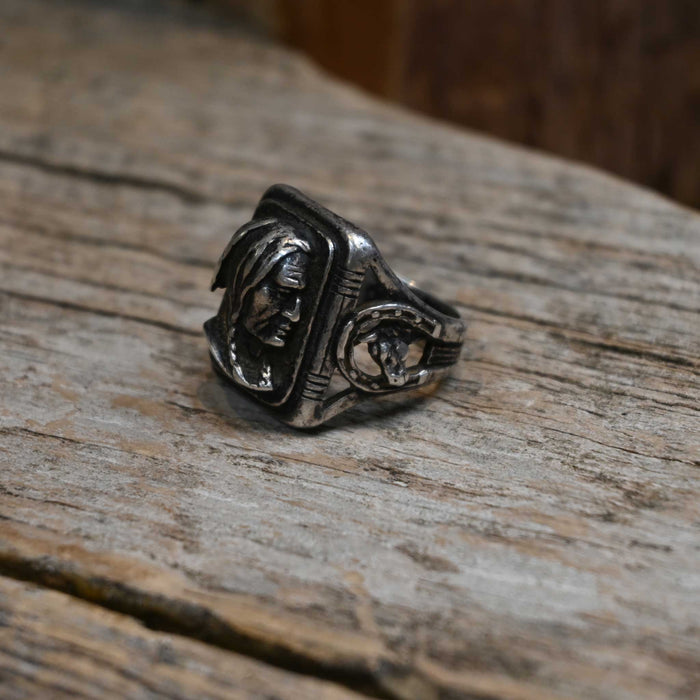 Vintage Size 9 Sterling Silver Cast Indian Chief Ring