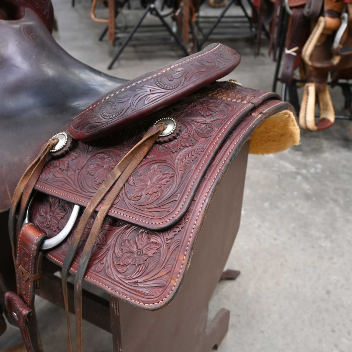 16.5" USED CAPO CUSTOM CUTTING SADDLE