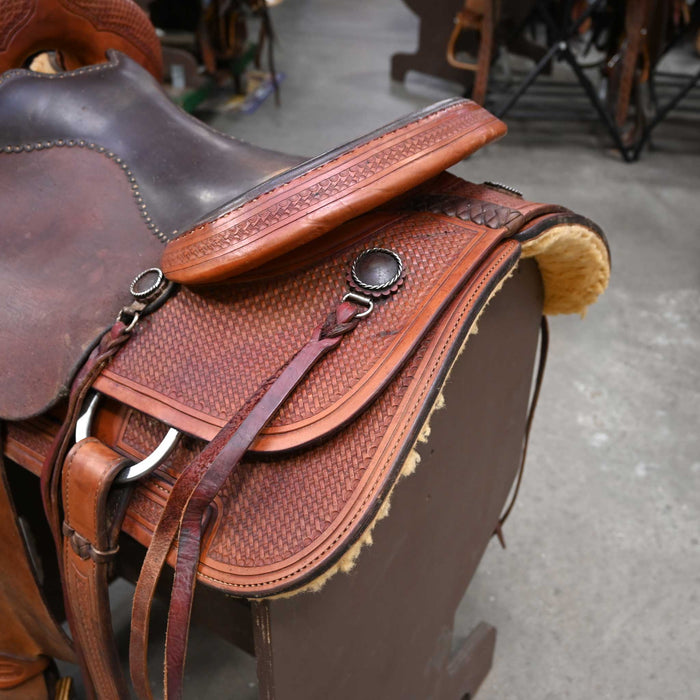 16" USED MIKE'S CUSTOM RANCH CUTTER SADDLE