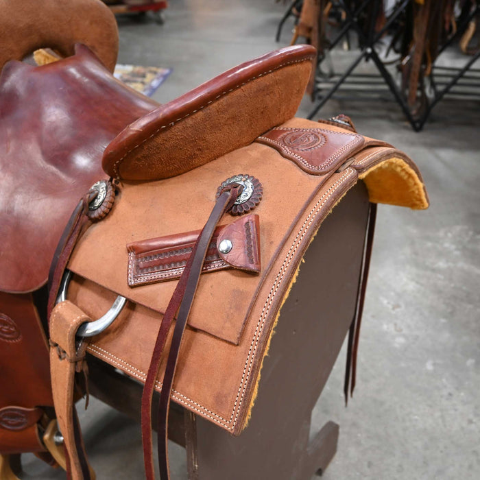 15.5" USED TESKEY'S CUTTING SADDLE Saddles - Used Teskey's Saddlery