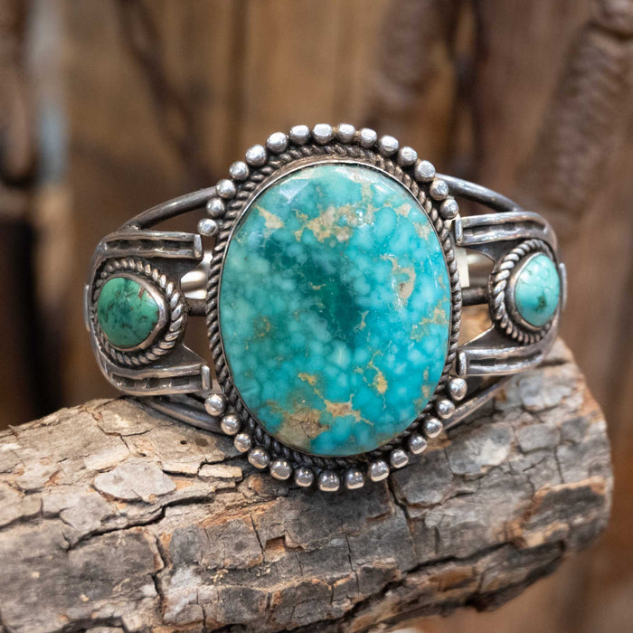Amazing Sterling Silver w/ Turquoise Stones Cuff- the large center stone sets the stage on this piece Collectibles misc