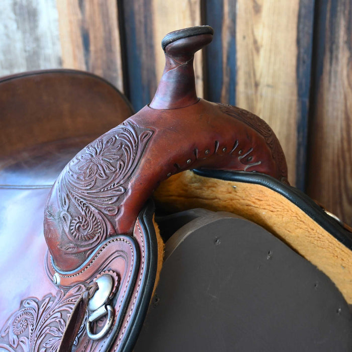 16" USED CIRCLE Y FLEXLITE TRAIL SADDLE