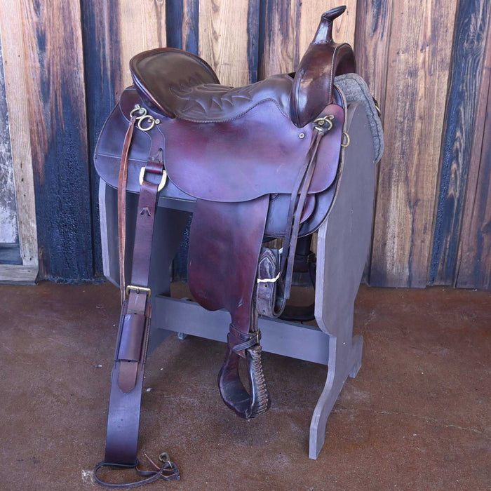 16.5" USED TUCKER TRAIL SADDLE