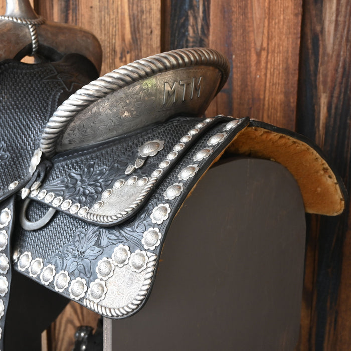 Antique C.C Parade Saddle Collectibles C.C Saddlery