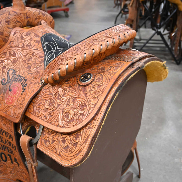 14" USED TWISTER TEAM ROPING SADDLE