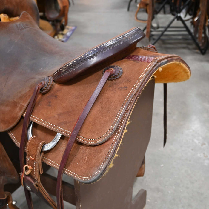 17" USED JEFF SMITH CUTTING SADDLE