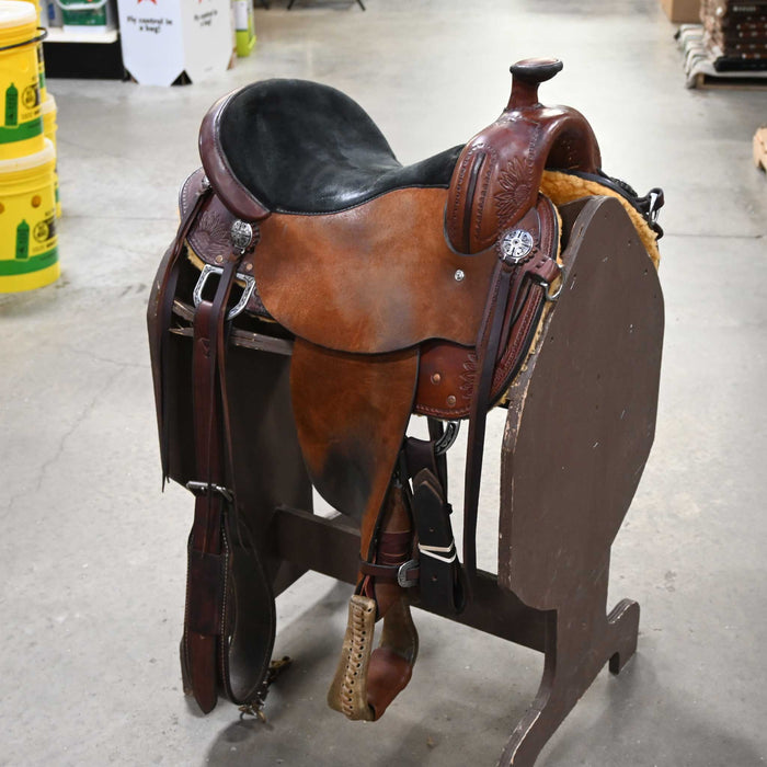 14.5" USED LARY COX TRAIL SADDLE
