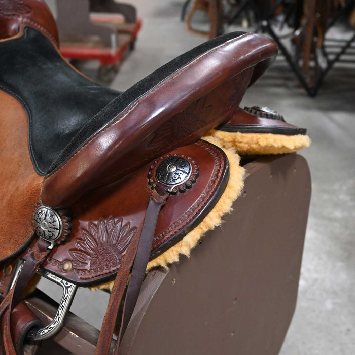 14.5" USED LARY COX TRAIL SADDLE