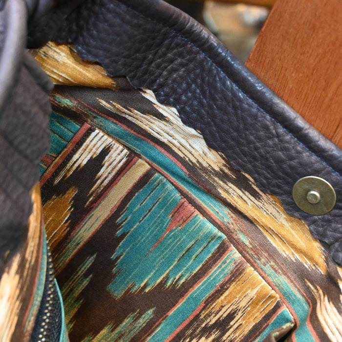 Handmade Cowboy Oasis Leather Tooled Flower Purse