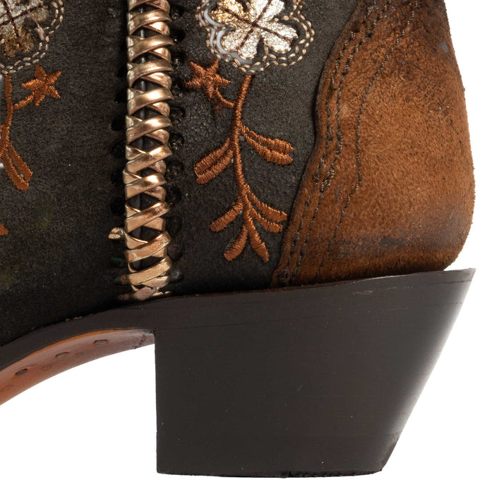 Corral Women's Snip Toe Floral Horseshoe Embroidery Lamb Western Boot WOMEN - Footwear - Boots - Western Boots Corral Boots