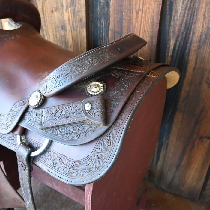 15.5" USED M.L LEDDY CUTTING SADDLE