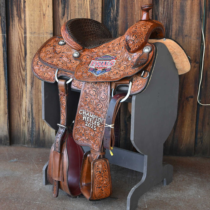 15" USED SCOTT THOMAS TEAM ROPING SADDLE