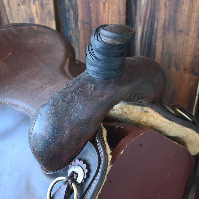 15.5" USED R.E DONAHO ROPING SADDLE