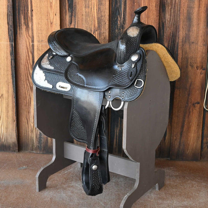 16" USED NATIONAL BRIDLE TRAIL SADDLE