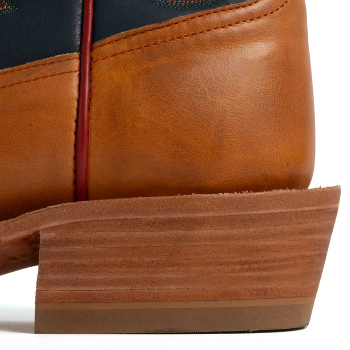 Rios of Mercedes Men's Cutter Toe Tan/Navy Waxy Western Boot