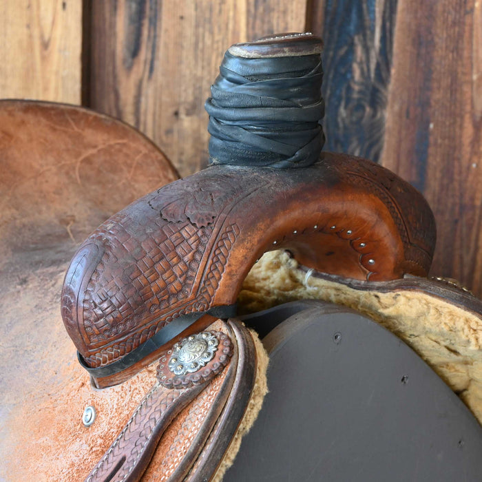 15" USED BAR H RYAN MOTES TEAM ROPING SADDLE