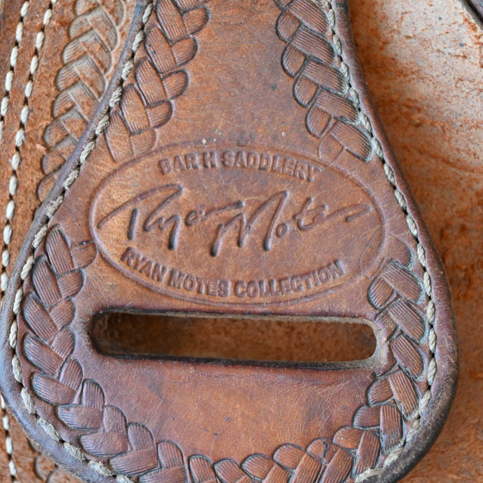 15" USED BAR H RYAN MOTES TEAM ROPING SADDLE