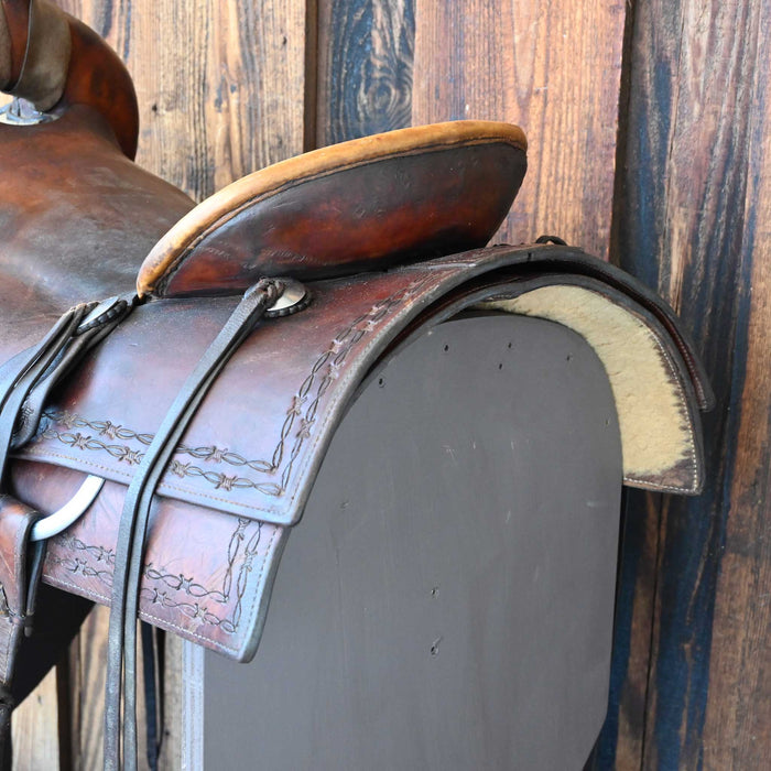 16.5" USED ROOHIDE RANCH SADDLE