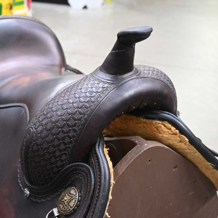16" USED CIRCLE Y FLEX2 TRAIL SADDLE