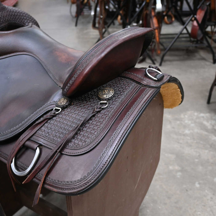 16" USED CIRCLE Y FLEX2 TRAIL SADDLE