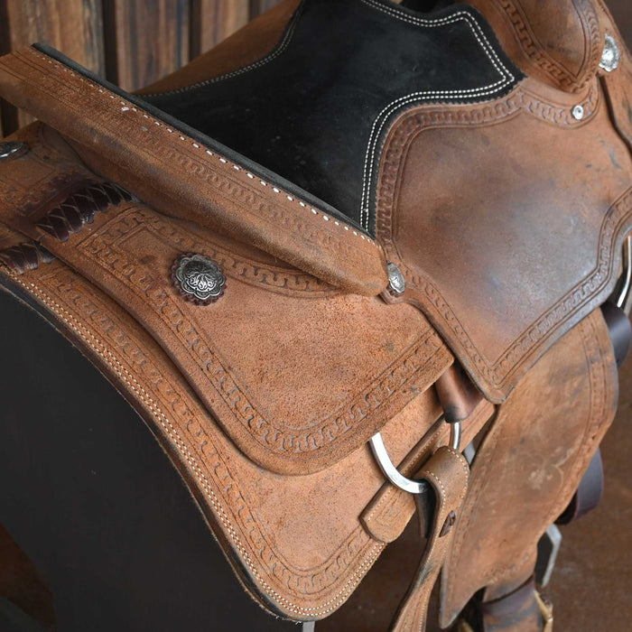 15" USED CIRCLE Y TEAM ROPING SADDLE