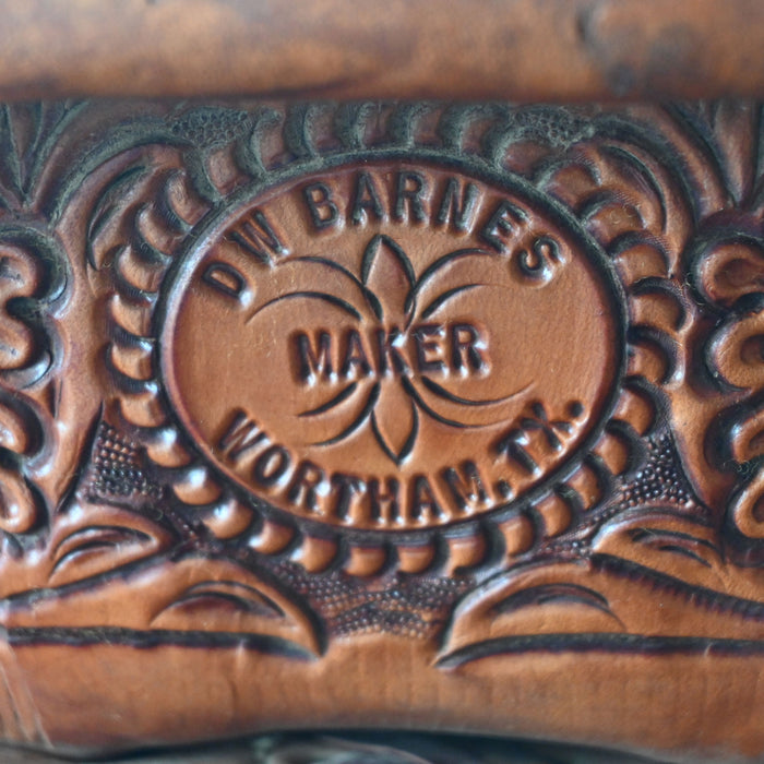 13.5" USED D.W BARNES BARREL SADDLE