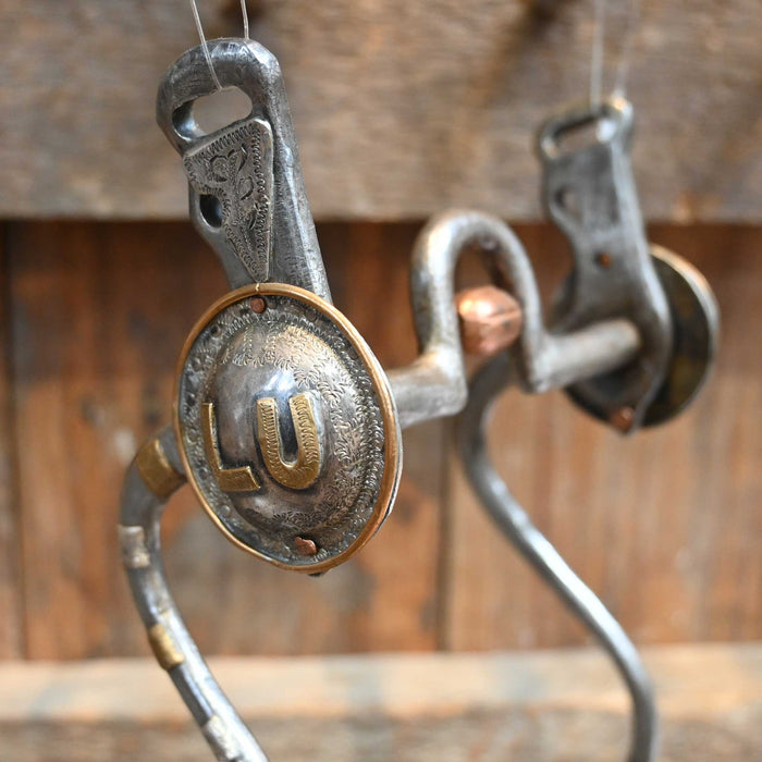 MACK Silver Mounted Solid Port with Cricket