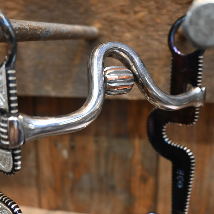 *EG Mounted Solid Port with Cricket Bit