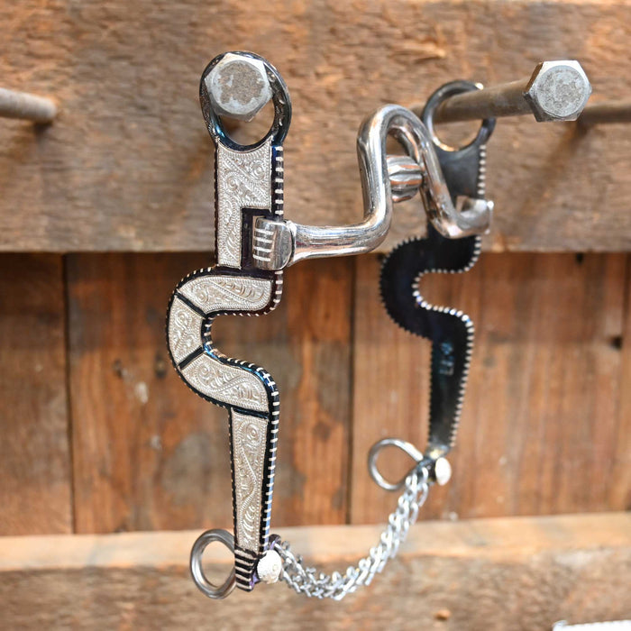*EG Mounted Solid Port with Cricket Bit