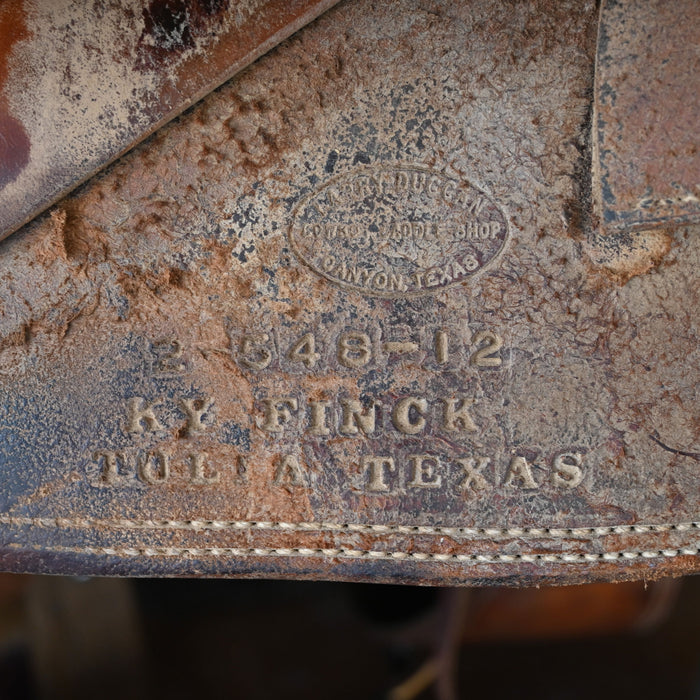 15.5" USED LARRY DUGGAN TEAM ROPING SADDLE