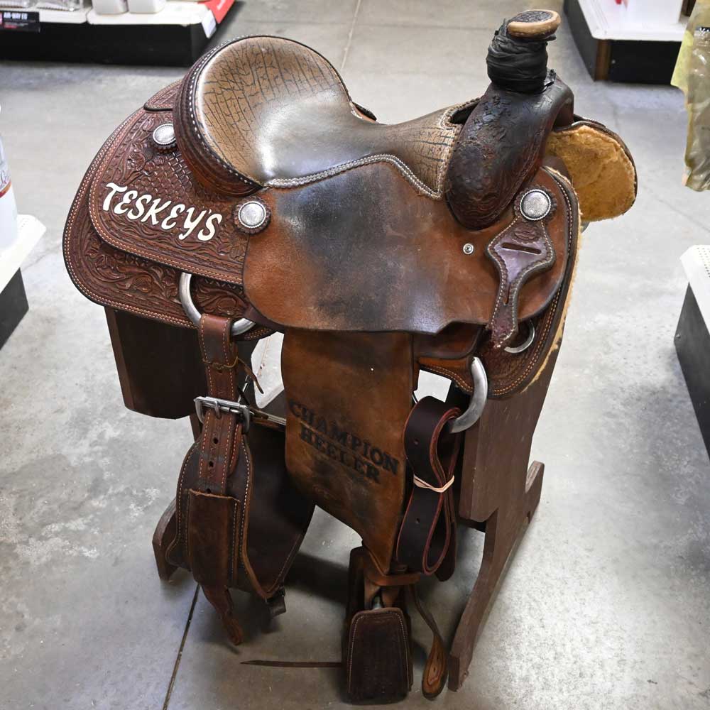 15" USED CLAY LOGAN TEAM ROPING SADDLE Saddles Clay Logan   