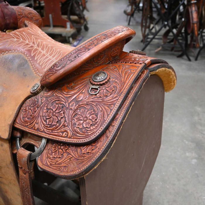 14.5" USED OXBOW TEAM ROPING SADDLE