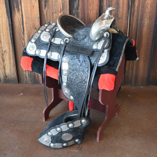 Vintage Silver Parade Saddle Collectibles Teskeys