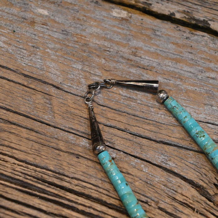 1980's Beautiful Turquoise Necklace