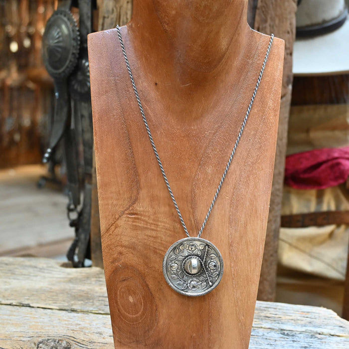 Vintage Sterling Silver Sombrero Necklace