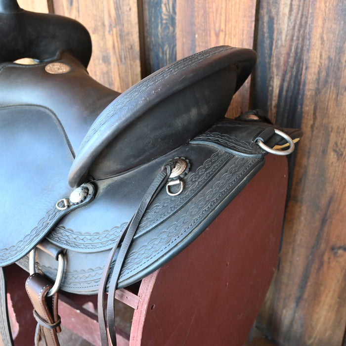 16" USED CIRCLE Y FLEX2 TRAIL SADDLE