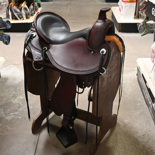 17" CIRCLE Y KENTUCKY TRAIL SADDLE Saddles - New Circle Y Saddlery