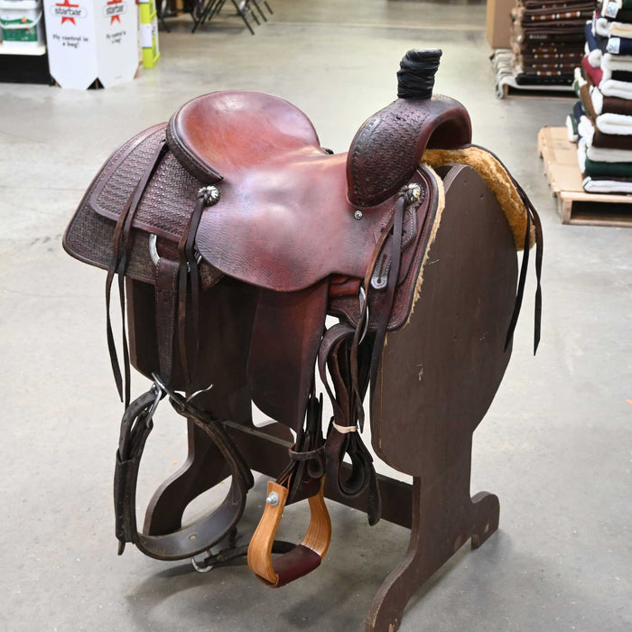 16" USED SOUTH TEXAS TACK RANCH CUTTER SADDLE