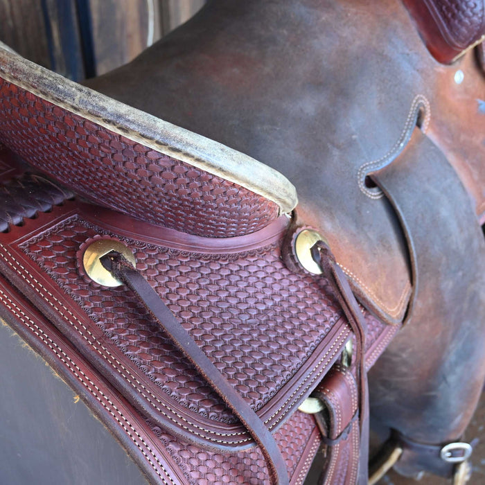 15.5" USED TESKEY'S RANCH ASSOCIATION SADDLE