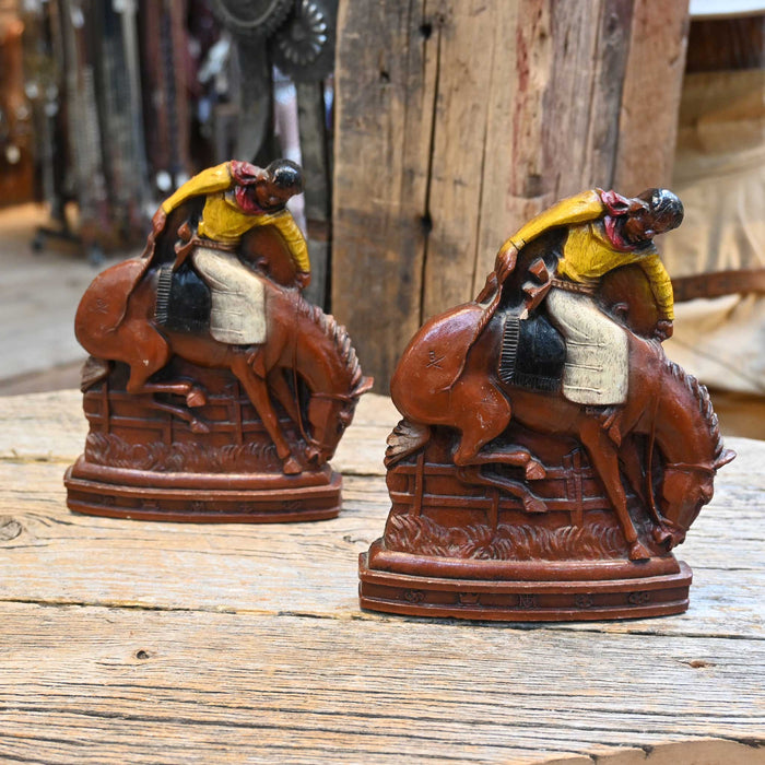 1940's - 1950's Wood Pulp Buckin' Horse Bookends Collectibles MISC