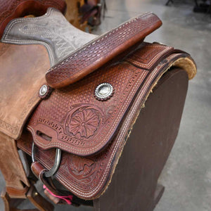 13" USED CORRIENTE ROPING SADDLE