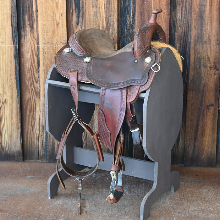 13.5" USED THREE FORKS BARREL SADDLE