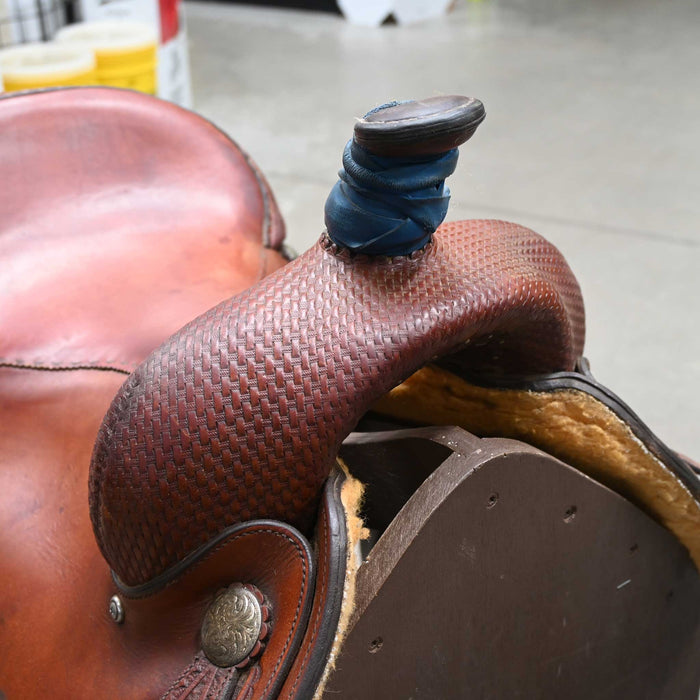 15.5" USED CIRCLE Y TEAM PENNING SADDLE