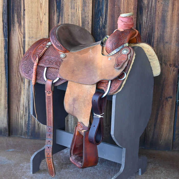 14.5" USED PAUL TURNER TEAM ROPING SADDLE